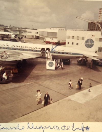 Orqui & Starr as they stepped off the Pan Am flight that brought them to the USA